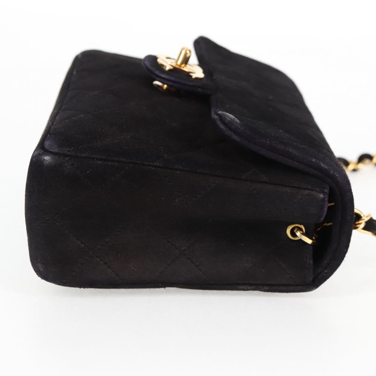 CHANEL Mini Matelasse 17 Single Flap Chain Bag Suede Purple Gold CC Auth 122356