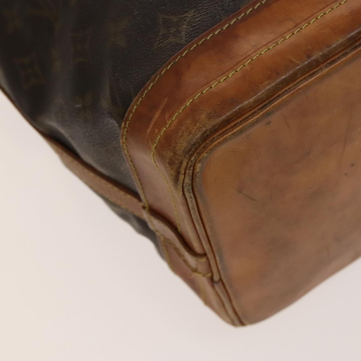LOUIS VUITTON Monogram Noe Shoulder Bag M42224 LV Auth 122480