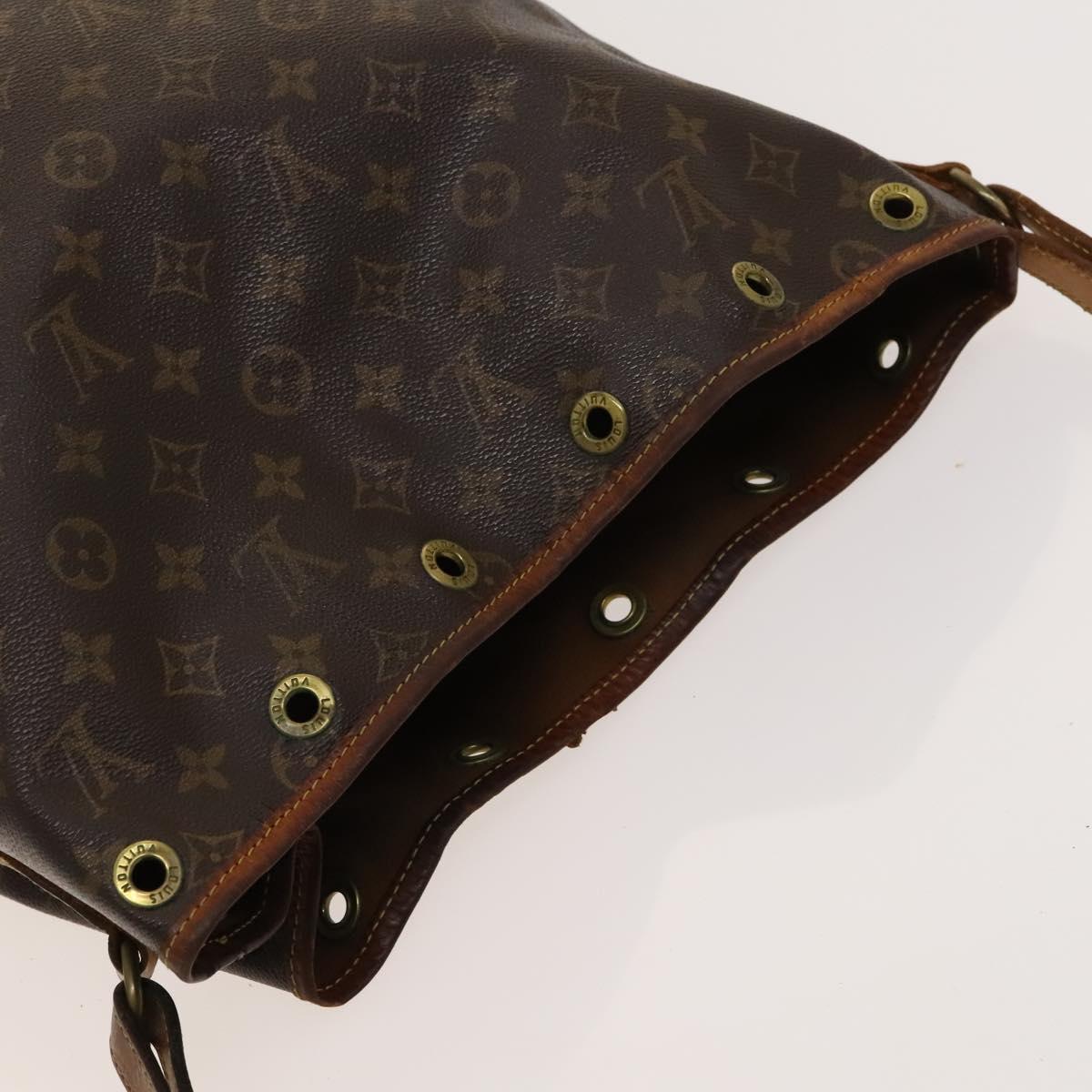 LOUIS VUITTON Monogram Noe Shoulder Bag M42224 LV Auth 122480