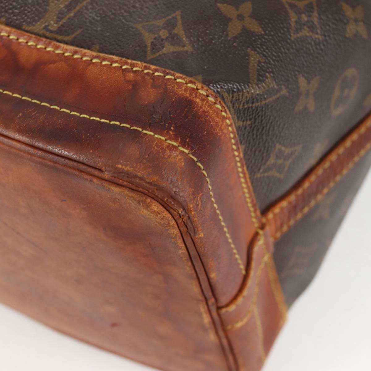 LOUIS VUITTON Monogram Noe Shoulder Bag M42224 LV Auth 122497