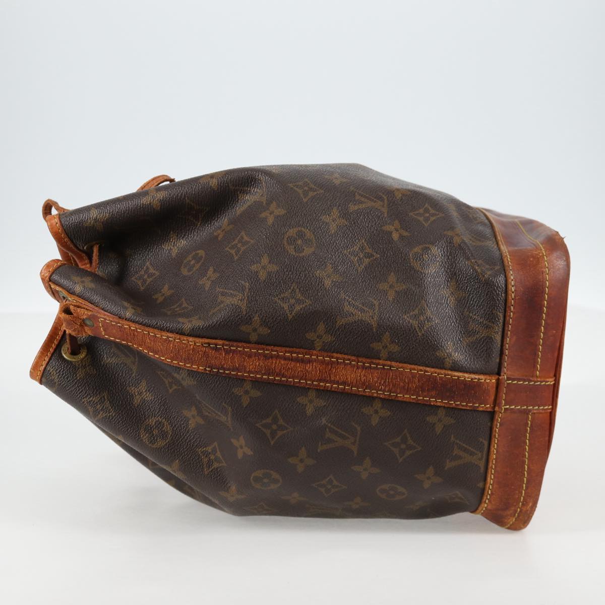LOUIS VUITTON Monogram Noe Shoulder Bag M42224 LV Auth 122497
