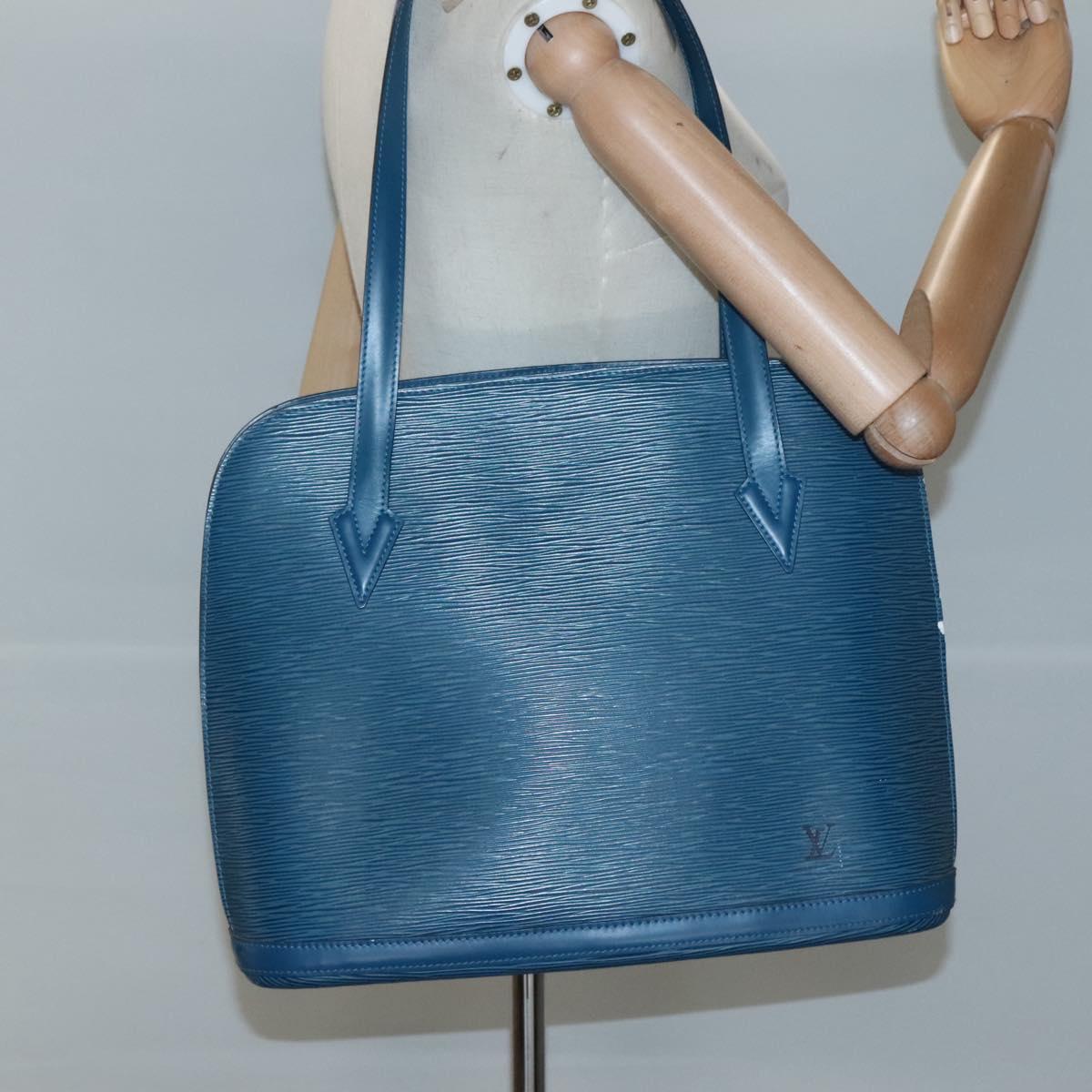 LOUIS VUITTON Epi Lussac Shoulder Bag Blue M52285 LV Auth 122569