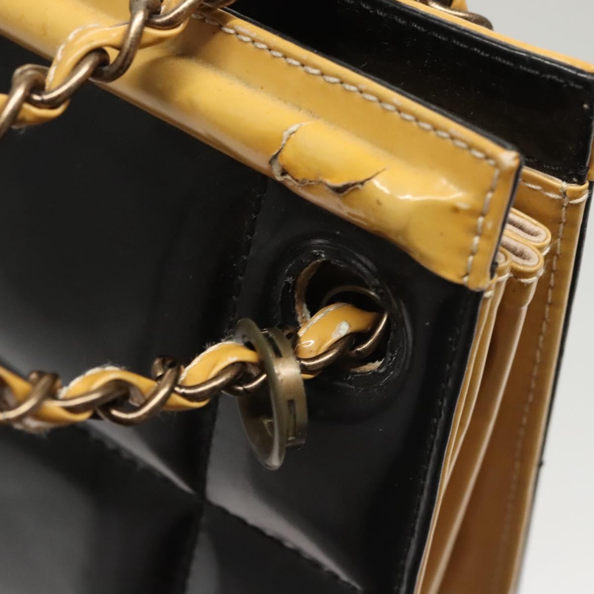 CHANEL Choco Bar Chain Shoulder Bag Patent leather Black CC Auth 122608
