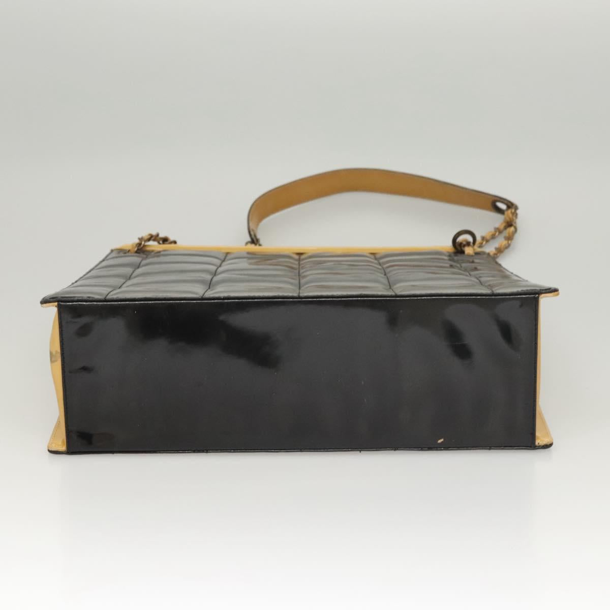 CHANEL Choco Bar Chain Shoulder Bag Patent leather Black CC Auth 122608