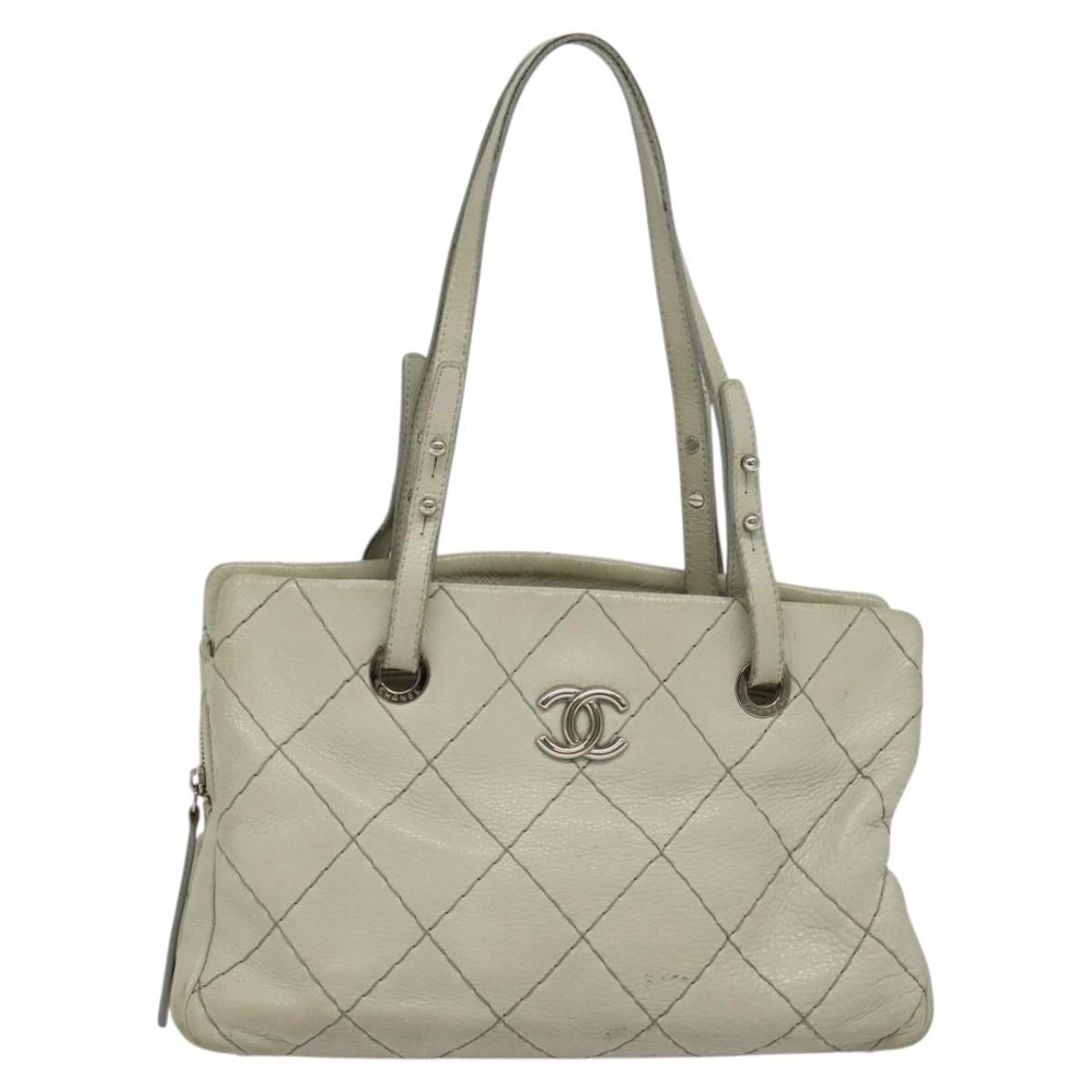 CHANEL Wild Stitch Shoulder Bag Leather Ivory Silver CC Auth 122688