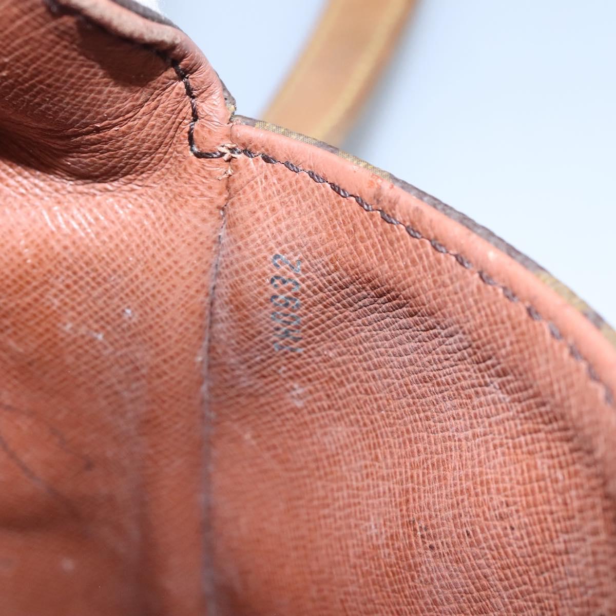 LOUIS VUITTON Monogram Saint Cloud GM Shoulder Bag M51242 LV Auth 122752