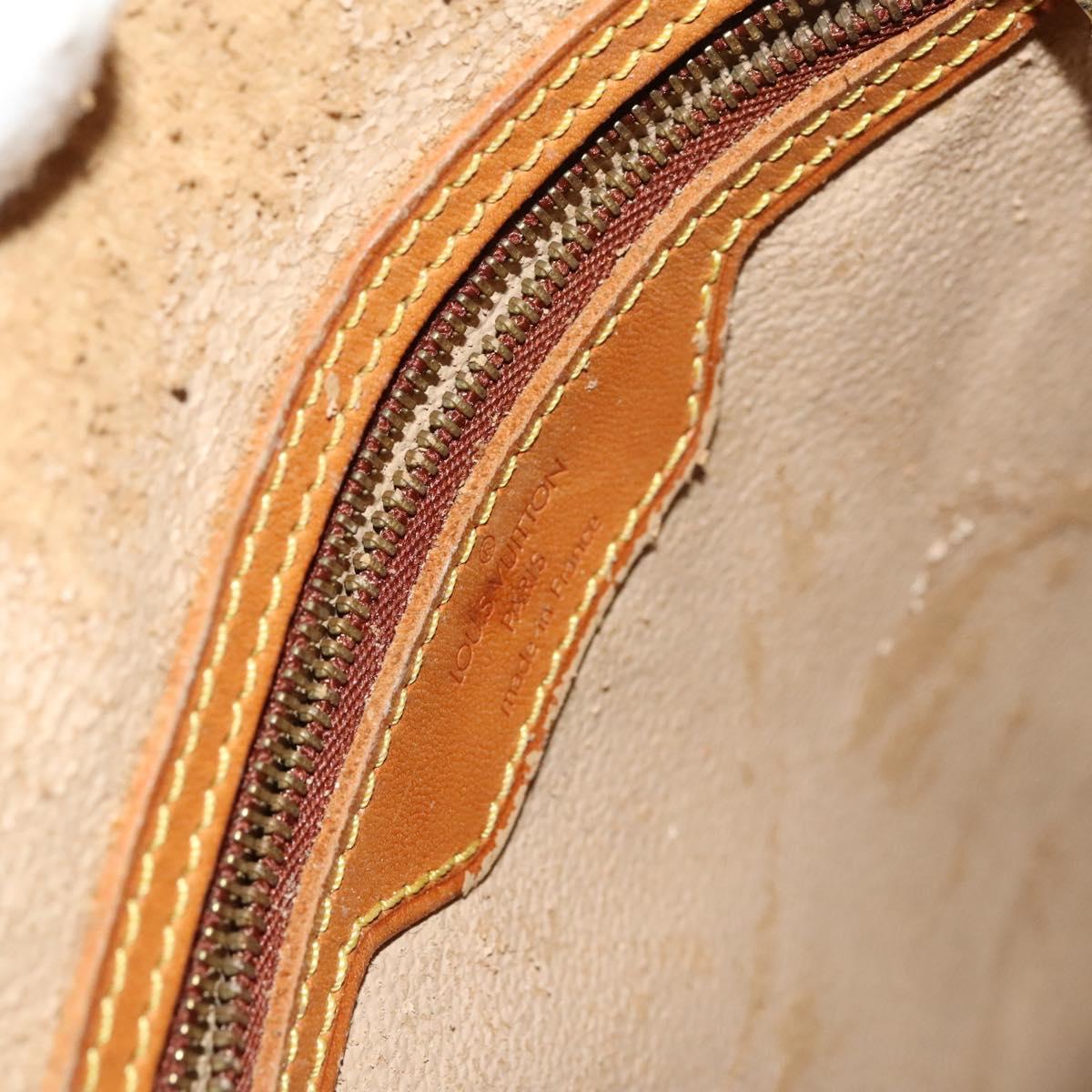 LOUIS VUITTON Monogram Bucket GM Shoulder Bag M42236 LV Auth 122806