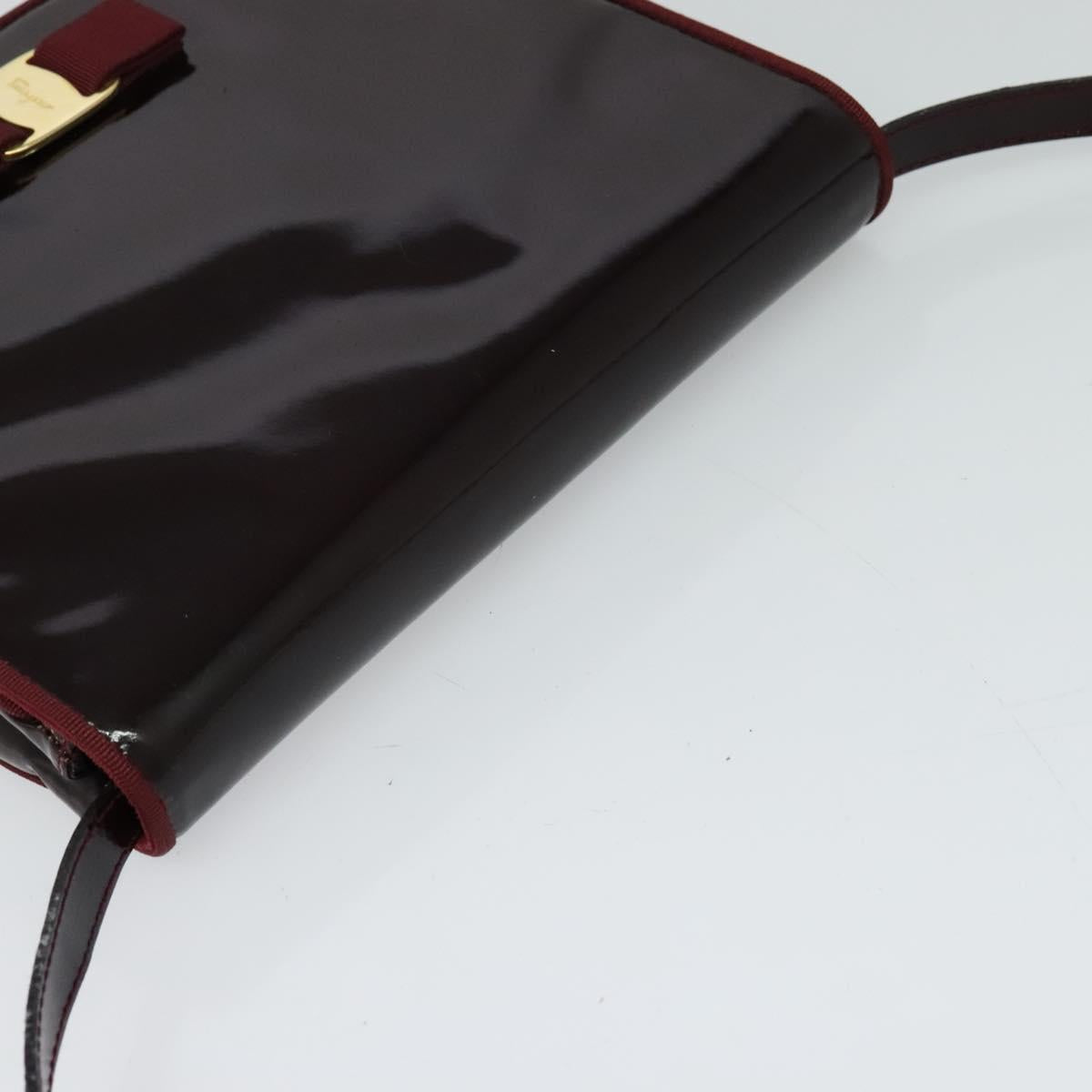 Salvatore Ferragamo Vala Shoulder Bag Patent leather Bordeaux Gold Auth 122920