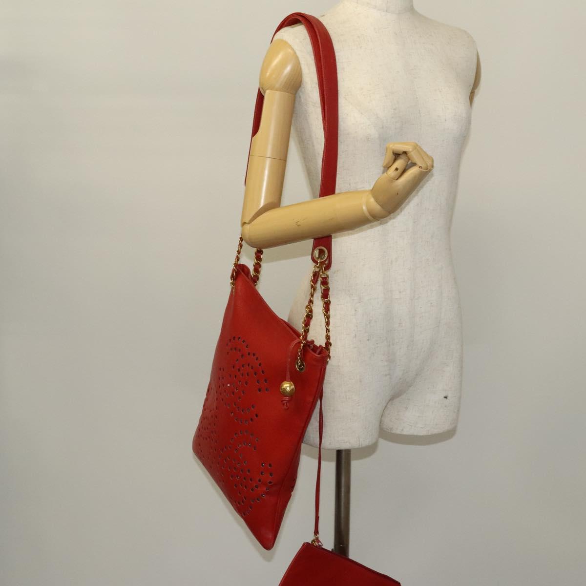 CHANEL Triple Coco Chain Shoulder Bag Caviar Skin Red CC Auth 123009