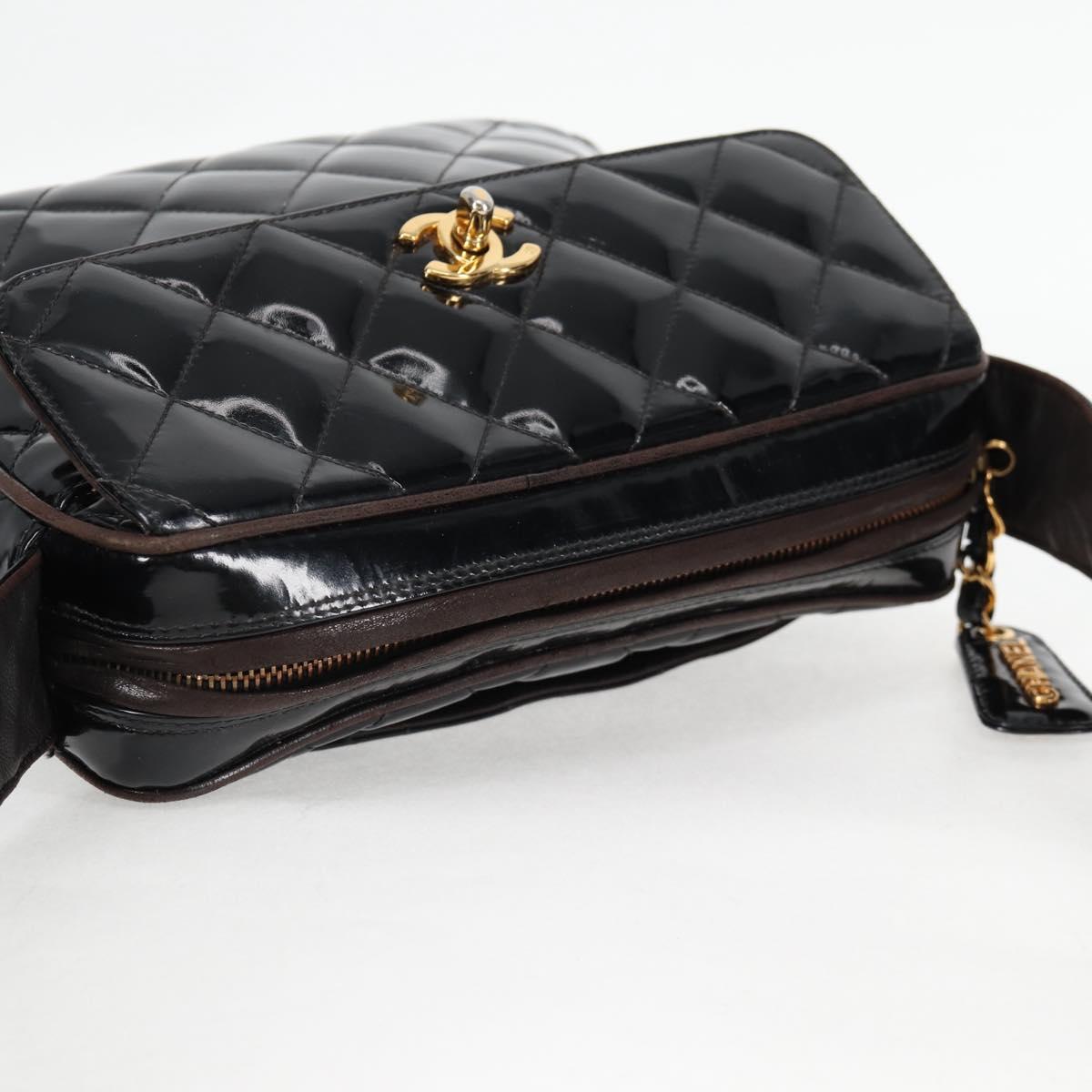 CHANEL Matelasse Chain Shoulder Bag Patent leather Black Gold CC Auth 123012