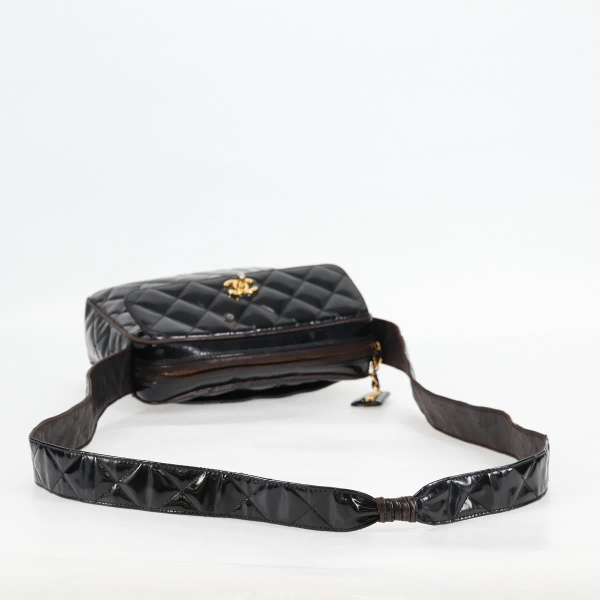 CHANEL Matelasse Chain Shoulder Bag Patent leather Black Gold CC Auth 123012
