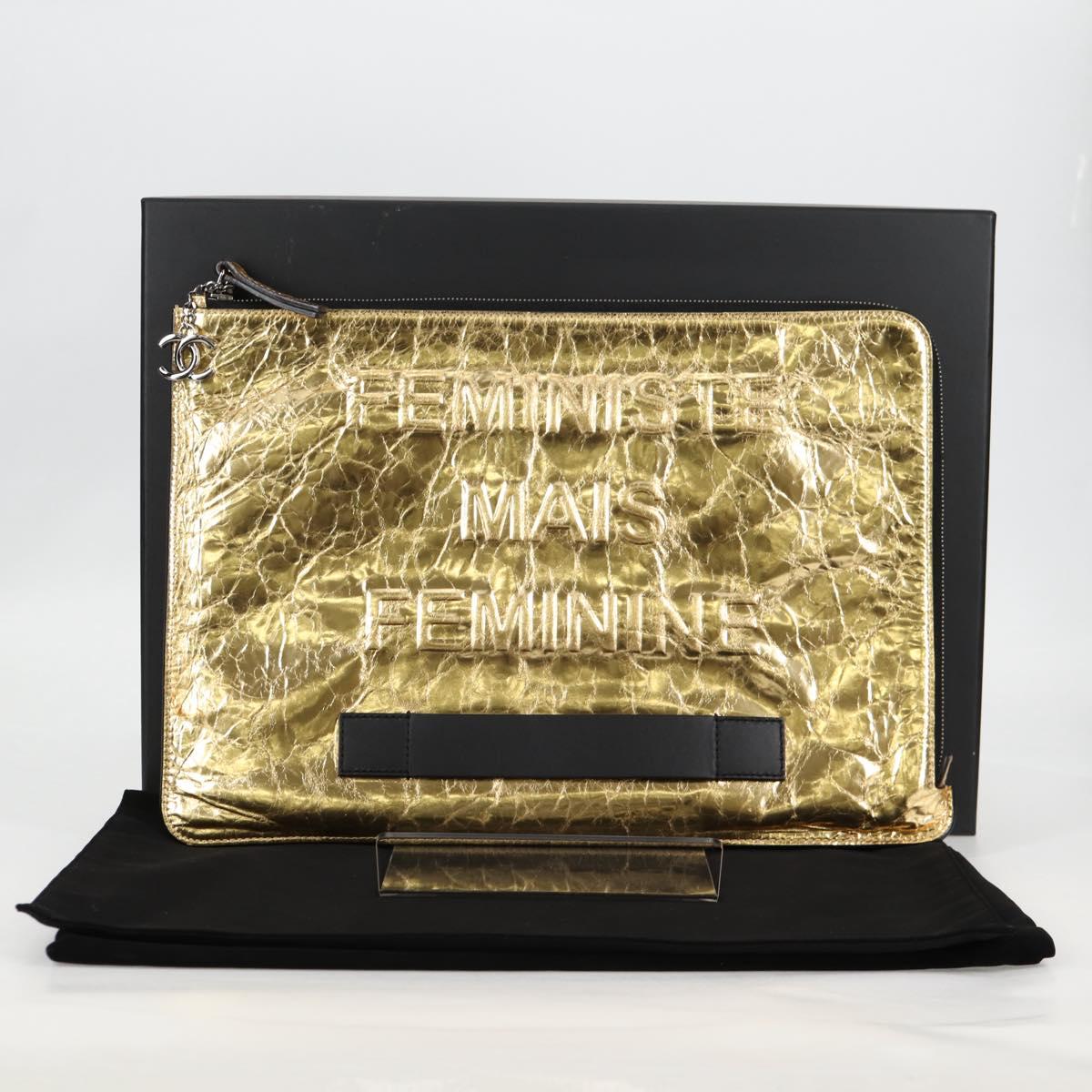 CHANEL Clutch Bag Leather Gold CC Auth 123083V