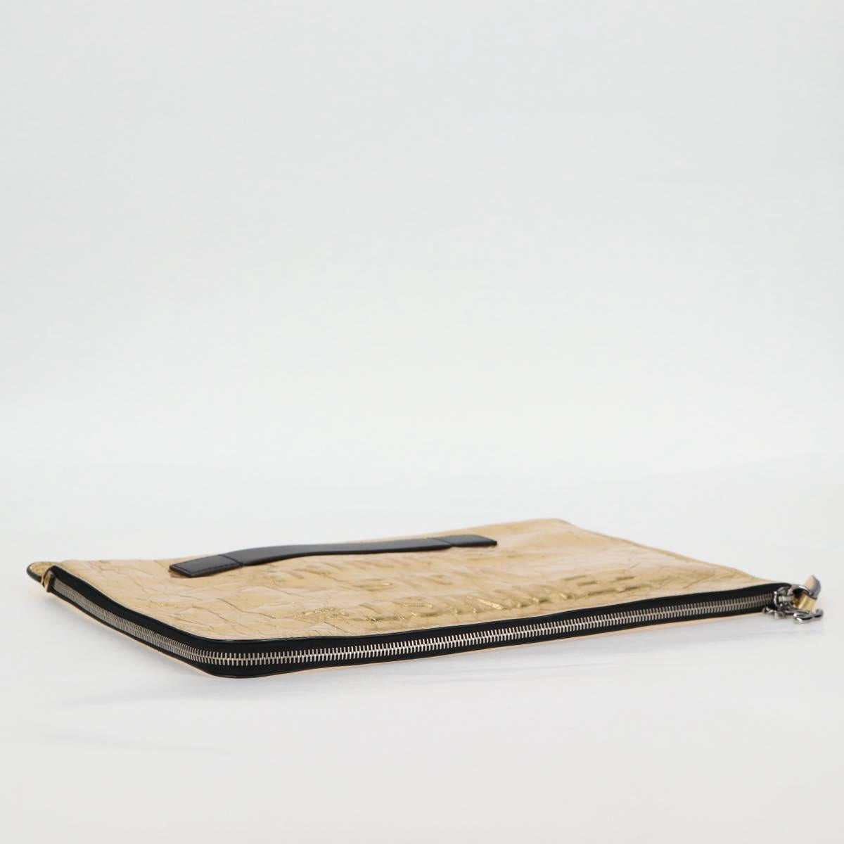 CHANEL Clutch Bag Leather Gold CC Auth 123083V