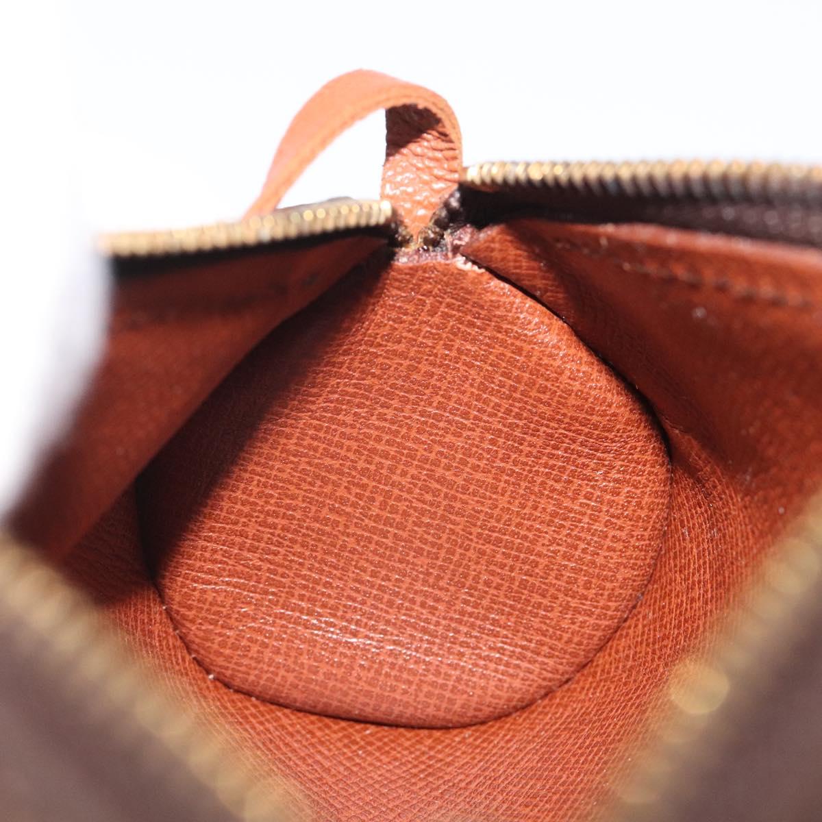 LOUIS VUITTON Monogram Papillon Pouch LV Auth 123273