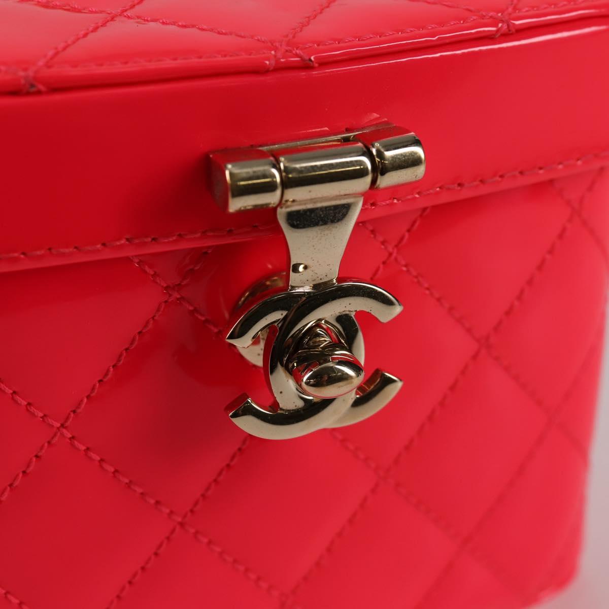 CHANEL Matelasse Vanity Pouch Enamel Pink Gold CC Auth 123518SAM