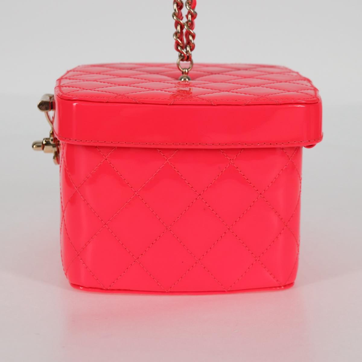 CHANEL Matelasse Vanity Pouch Enamel Pink Gold CC Auth 123518SAM
