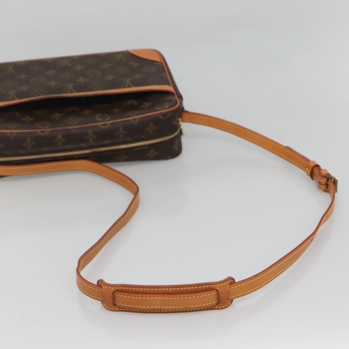 LOUIS VUITTON Monogram Trocadero 30 Shoulder Bag M51272 LV Auth 124237A