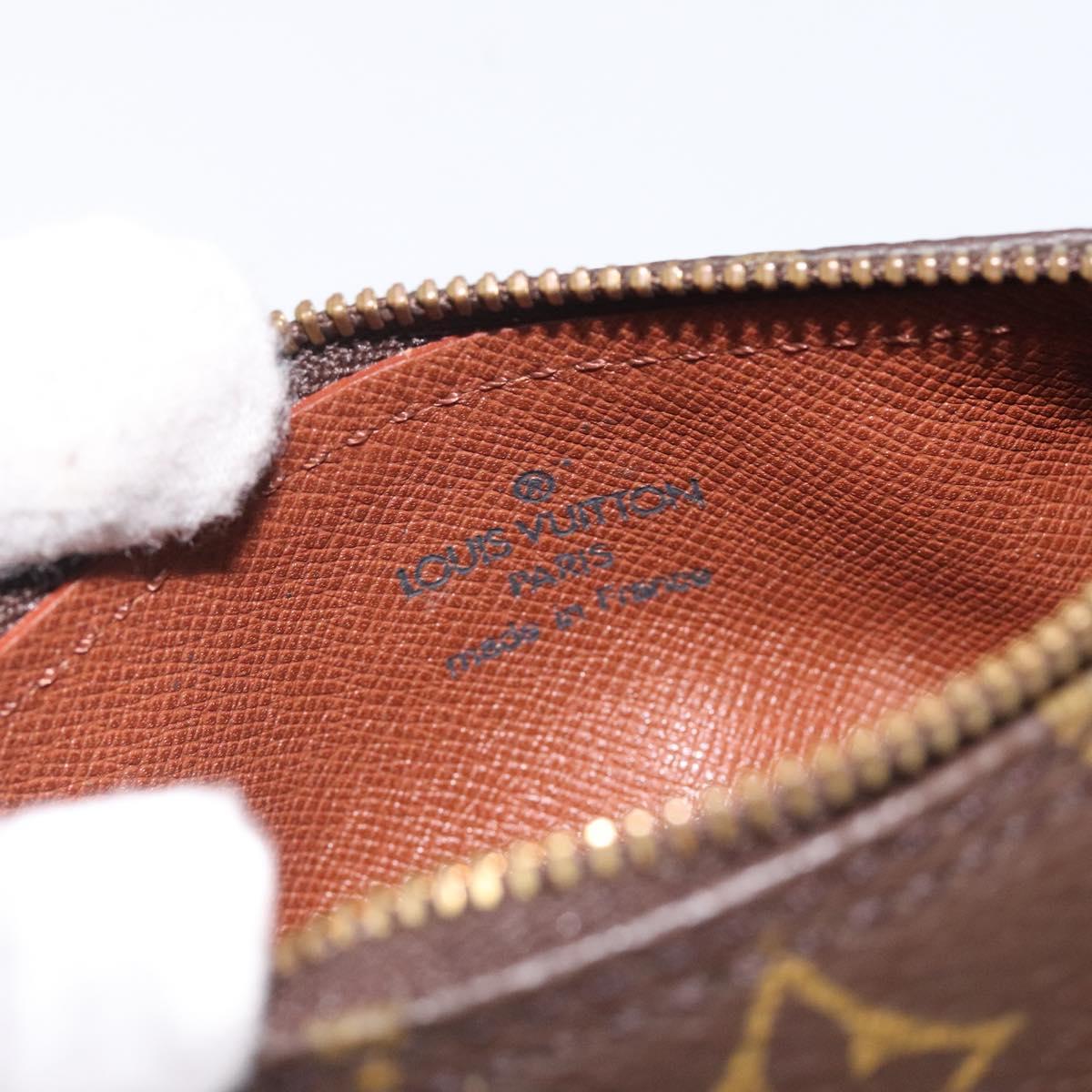 LOUIS VUITTON Monogram Papillon Pouch LV Auth 124479