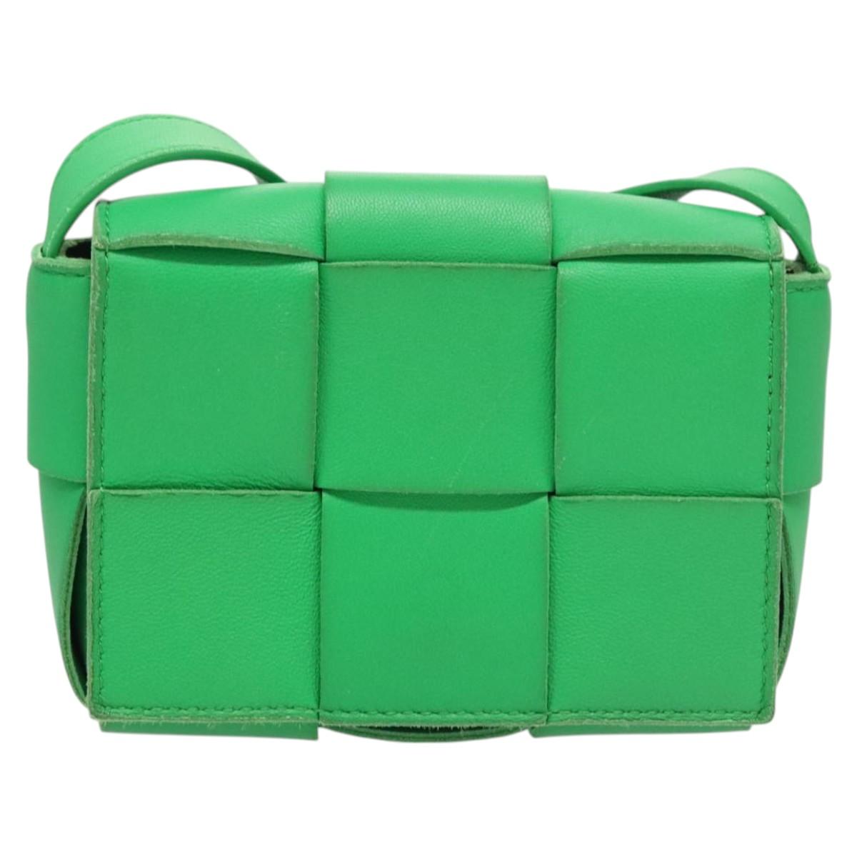 BOTTEGA VENETA MAXI INTRECCIATO Shoulder Bag Leather Green Auth 124769