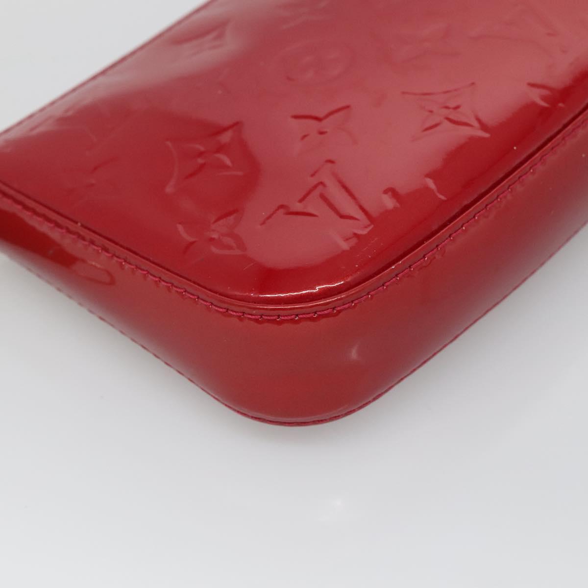 LOUIS VUITTON Vernis Pochette Accessoires Pouch Pomme D'amour M91577 Auth 125358