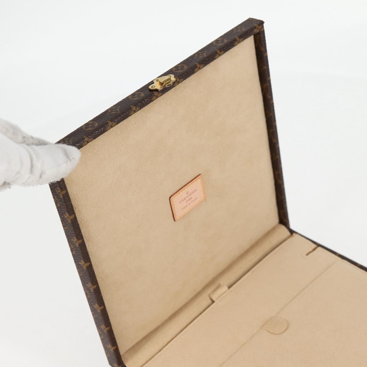 LOUIS VUITTON Monogram Jewelry case Jewelry Box LV Auth 125659SAV