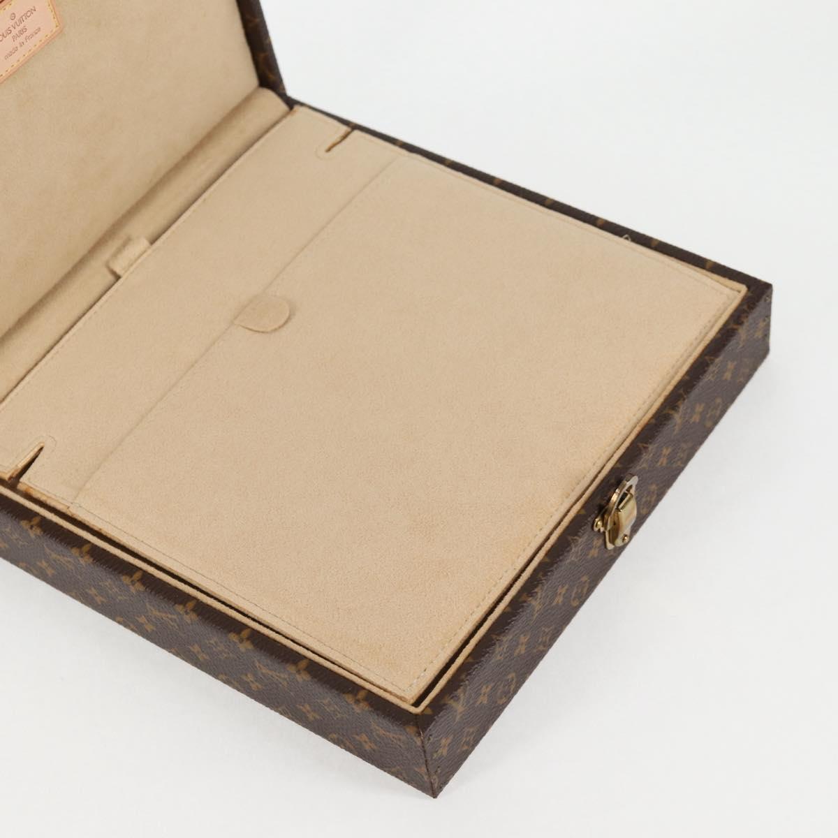 LOUIS VUITTON Monogram Jewelry case Jewelry Box LV Auth 125659SAV