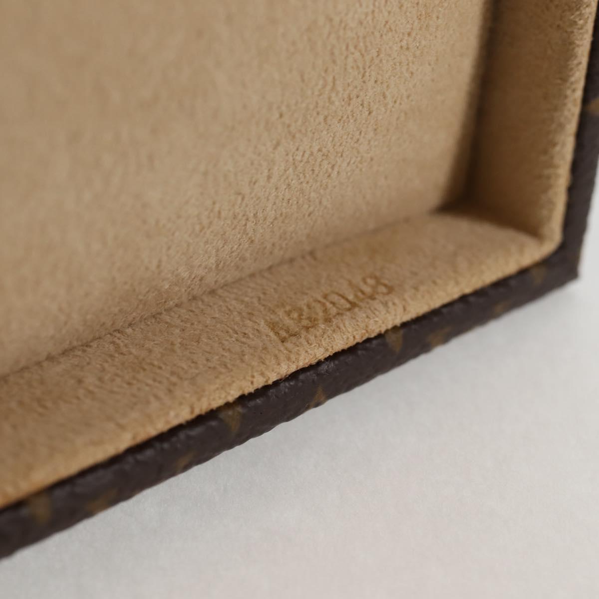 LOUIS VUITTON Monogram Jewelry case Jewelry Box LV Auth 125659SAV