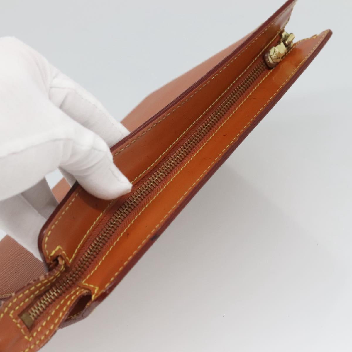 LOUIS VUITTON Epi Pochette Homme Clutch Bag Zipangu Gold M52528 LV Auth 126195