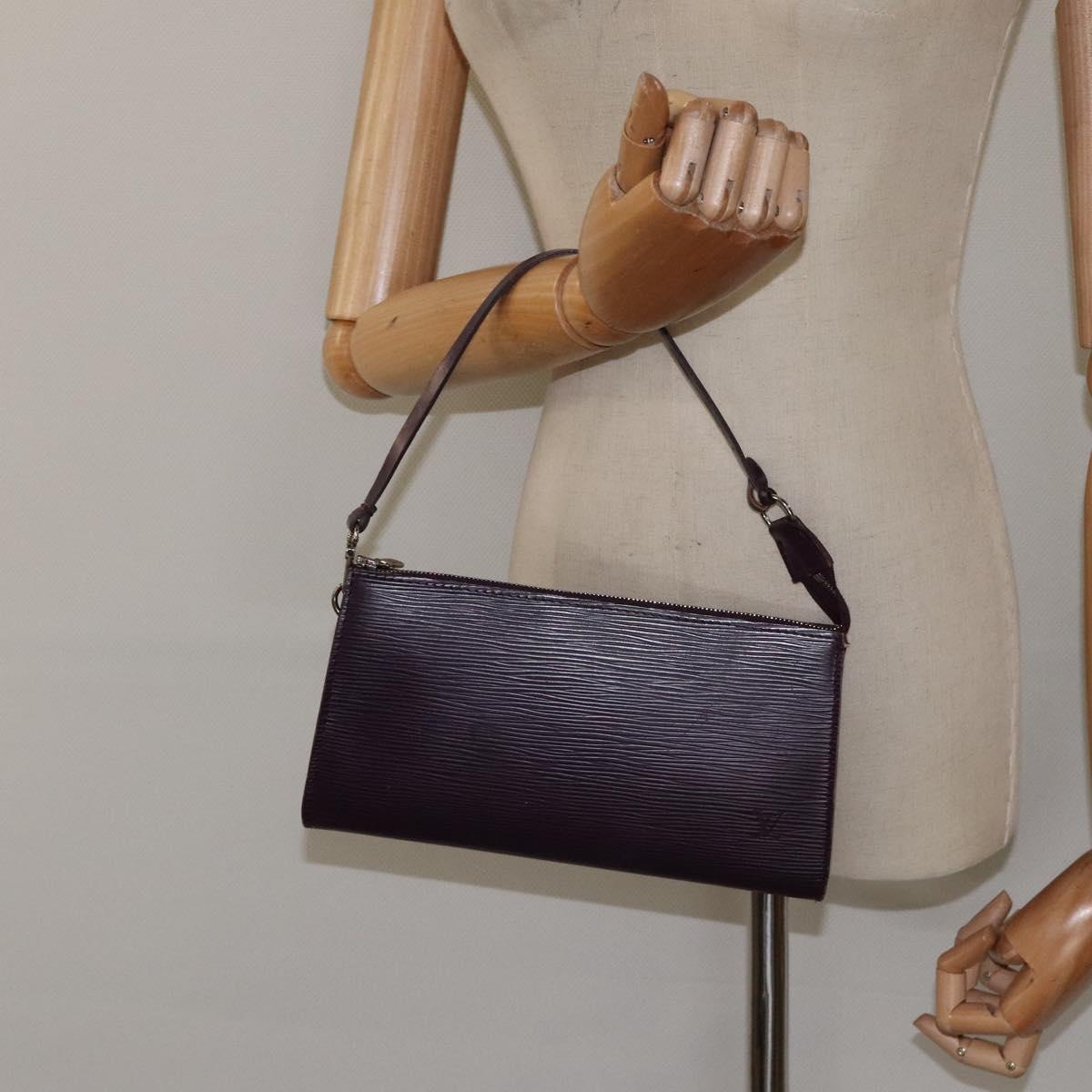 LOUIS VUITTON Epi Pochette Accessoires Pouch Purple Cassis M5298K LV Auth 126313