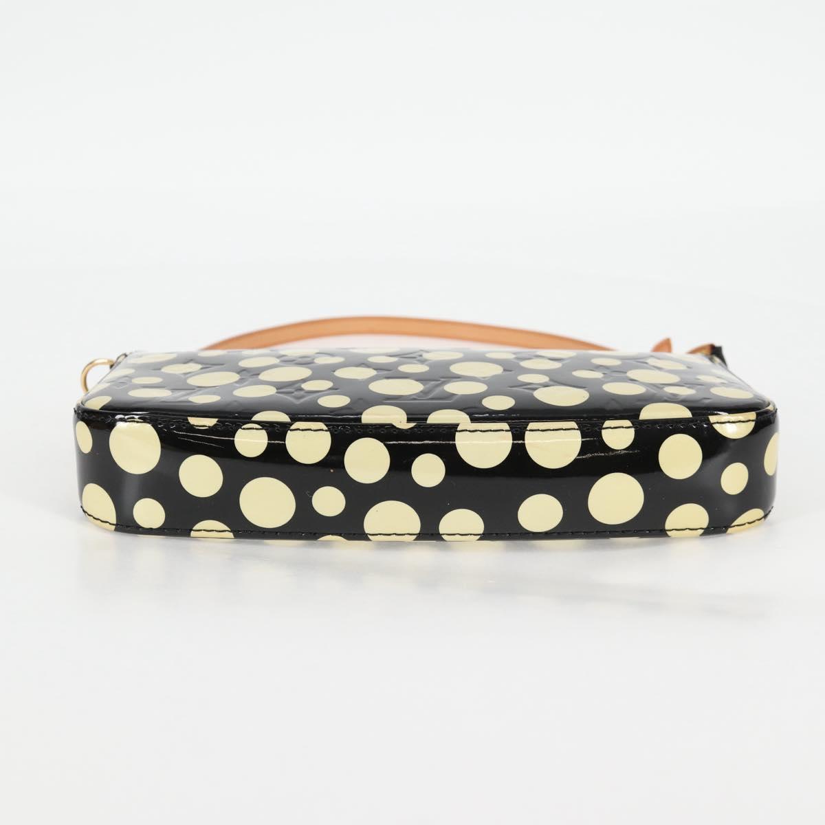 LOUIS VUITTON Vernis Yayoi Kusama Pochette Accessoires Black M91427 Auth 126419SAV