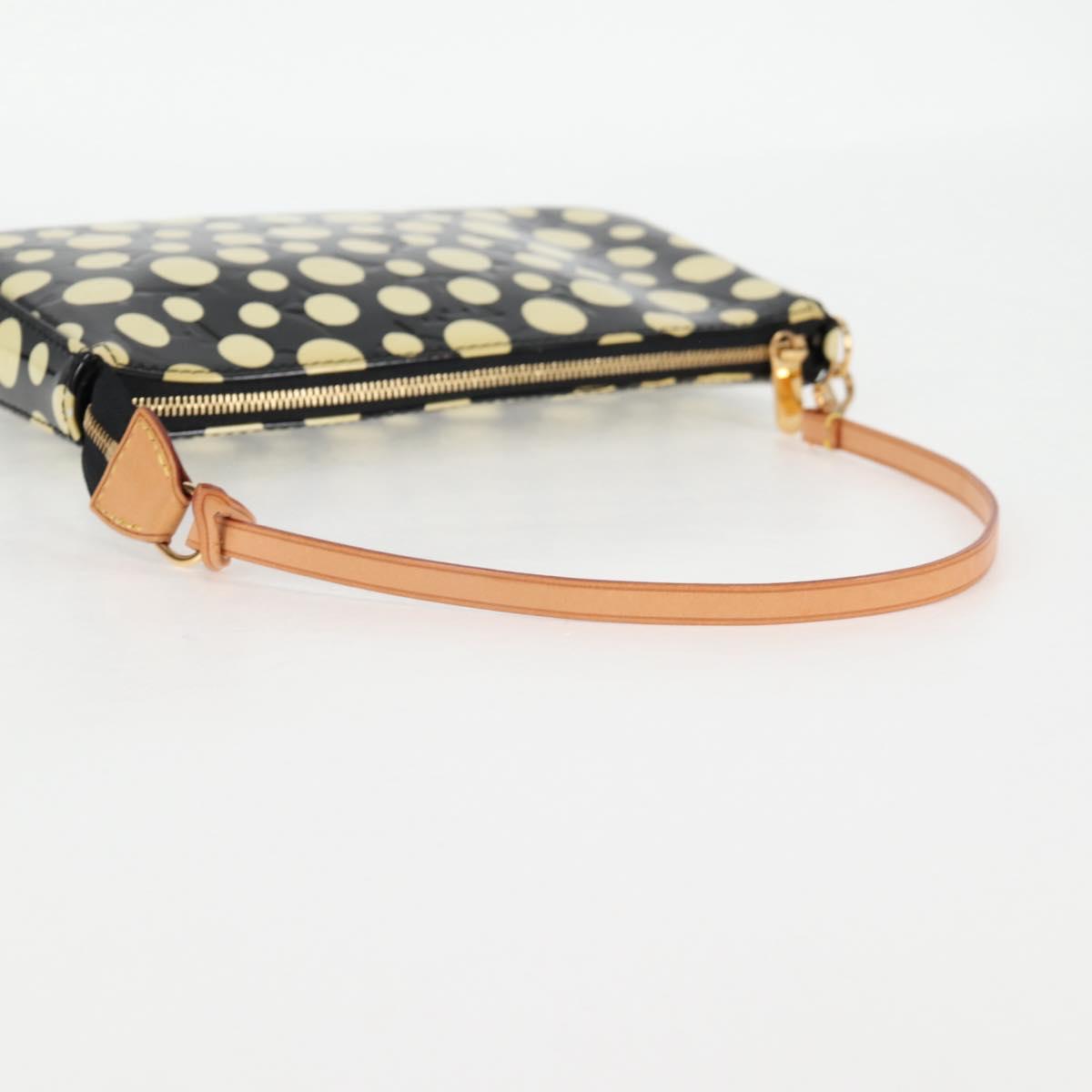LOUIS VUITTON Vernis Yayoi Kusama Pochette Accessoires Black M91427 Auth 126419SAV