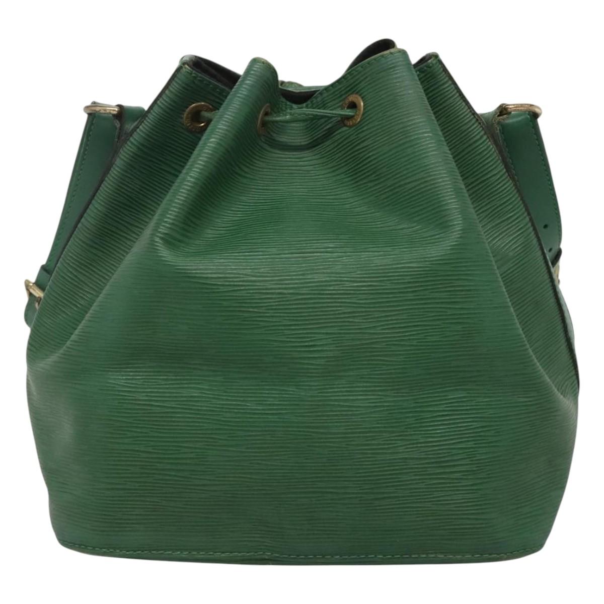 LOUIS VUITTON Epi Petit Noe Shoulder Bag Green M44104 LV Auth 126549