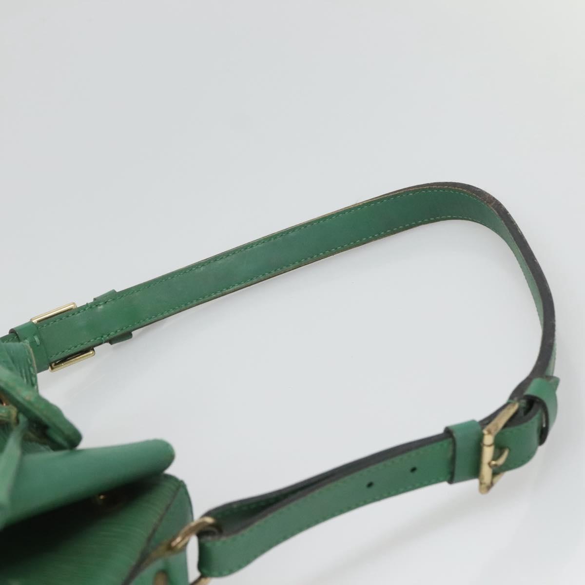 LOUIS VUITTON Epi Petit Noe Shoulder Bag Green M44104 LV Auth 126549