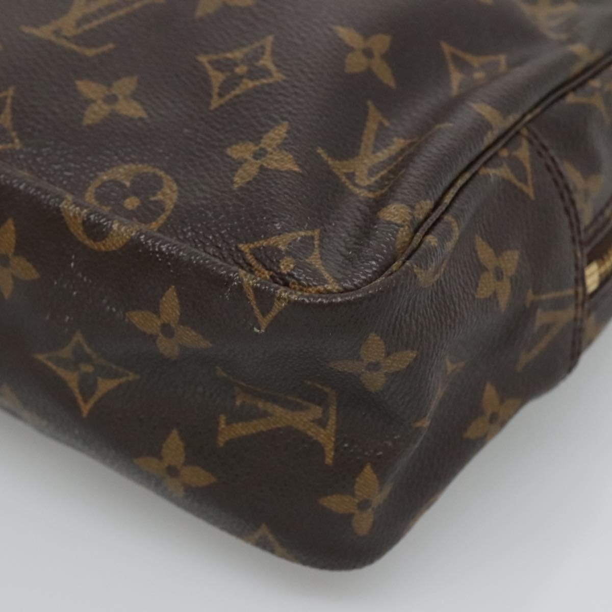 LOUIS VUITTON Monogram Trousse Toilette 28 Clutch Bag M47522 LV Auth 126851
