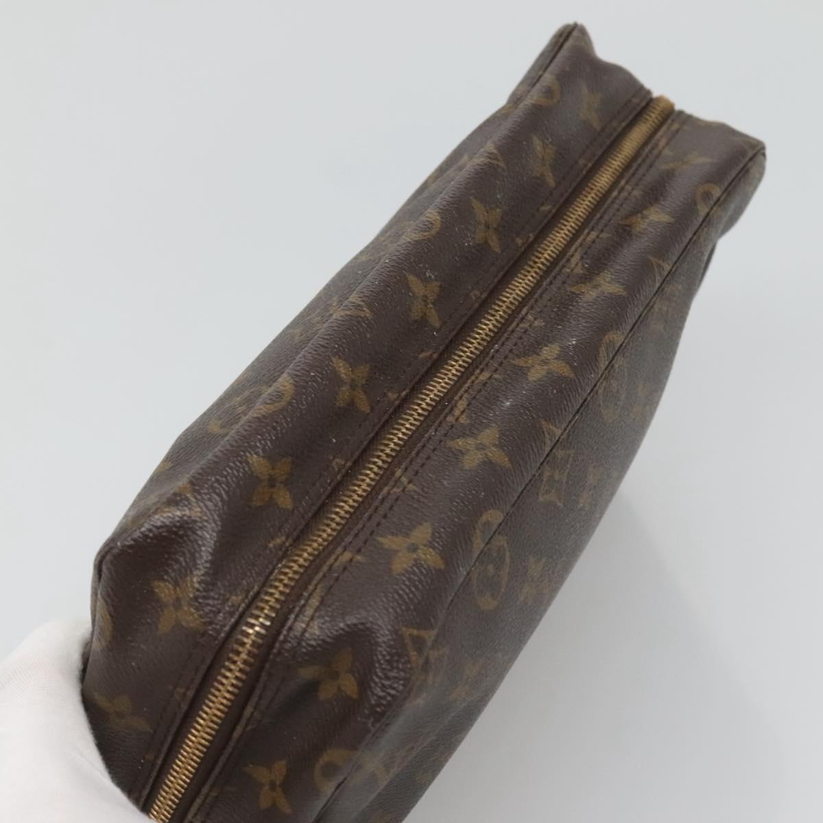 LOUIS VUITTON Monogram Trousse Toilette 28 Clutch Bag M47522 LV Auth 127102