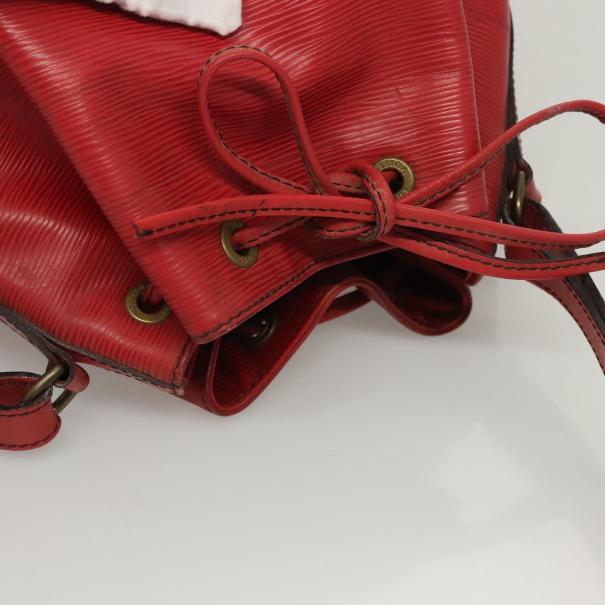 LOUIS VUITTON Epi Petit Noe Shoulder Bag Red M44107 LV Auth 127112