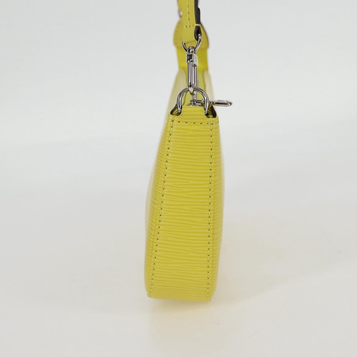 LOUIS VUITTON Epi Pochette Accessoires Pouch Pistachian M40975 LV Auth 127164V