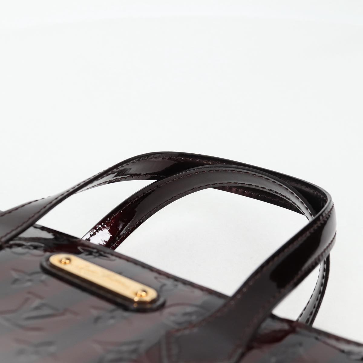 LOUIS VUITTON Vernis Rayure Wilshire PM Bag Pomme D'amour M91701 LV Auth 127206V