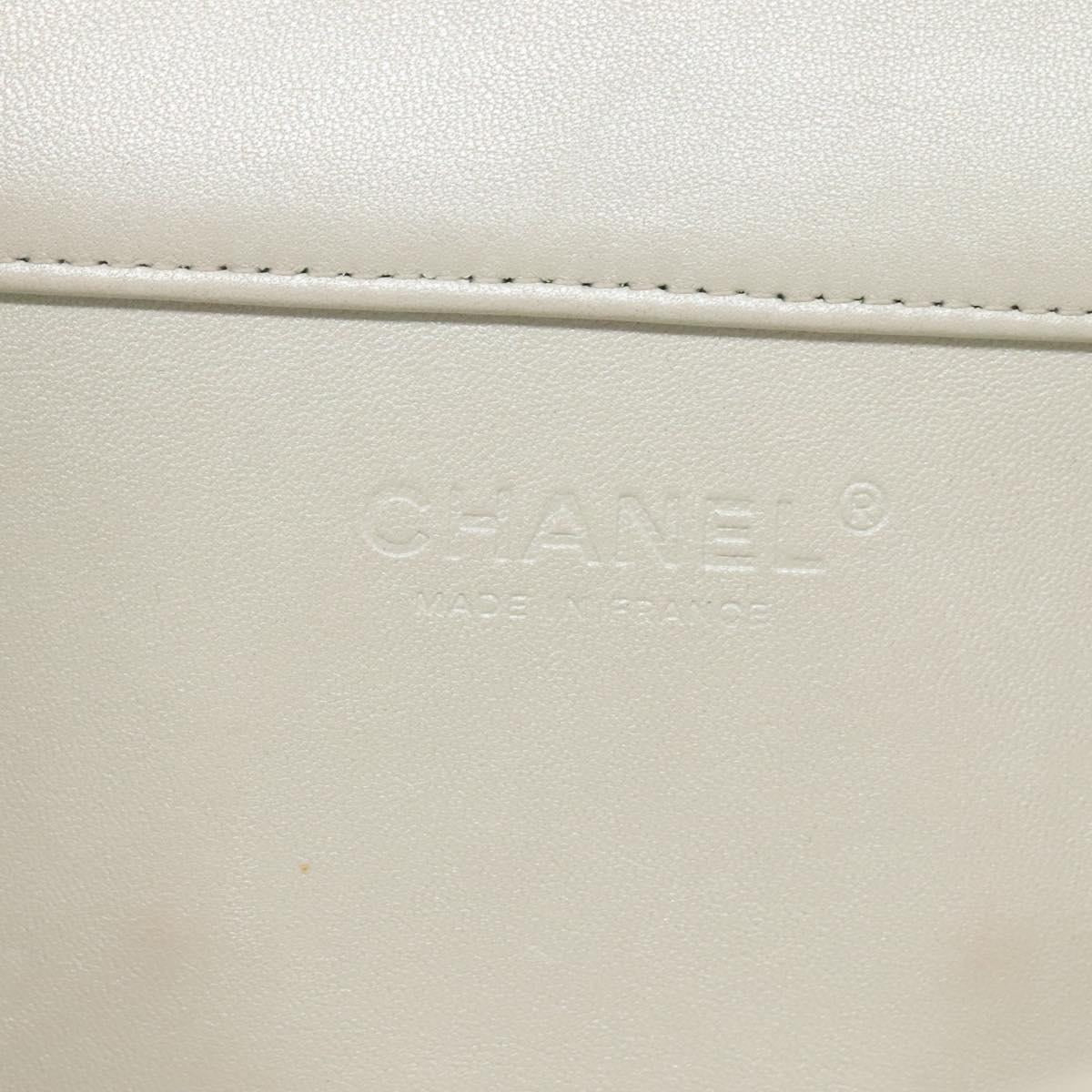 CHANEL Chain Shoulder Bag Leather Gray Silver CC Auth 127258V