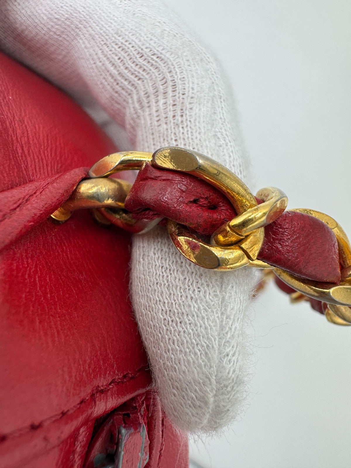 CHANEL Chain Shoulder Bag Lamb Skin Red Gold CC Auth 127505
