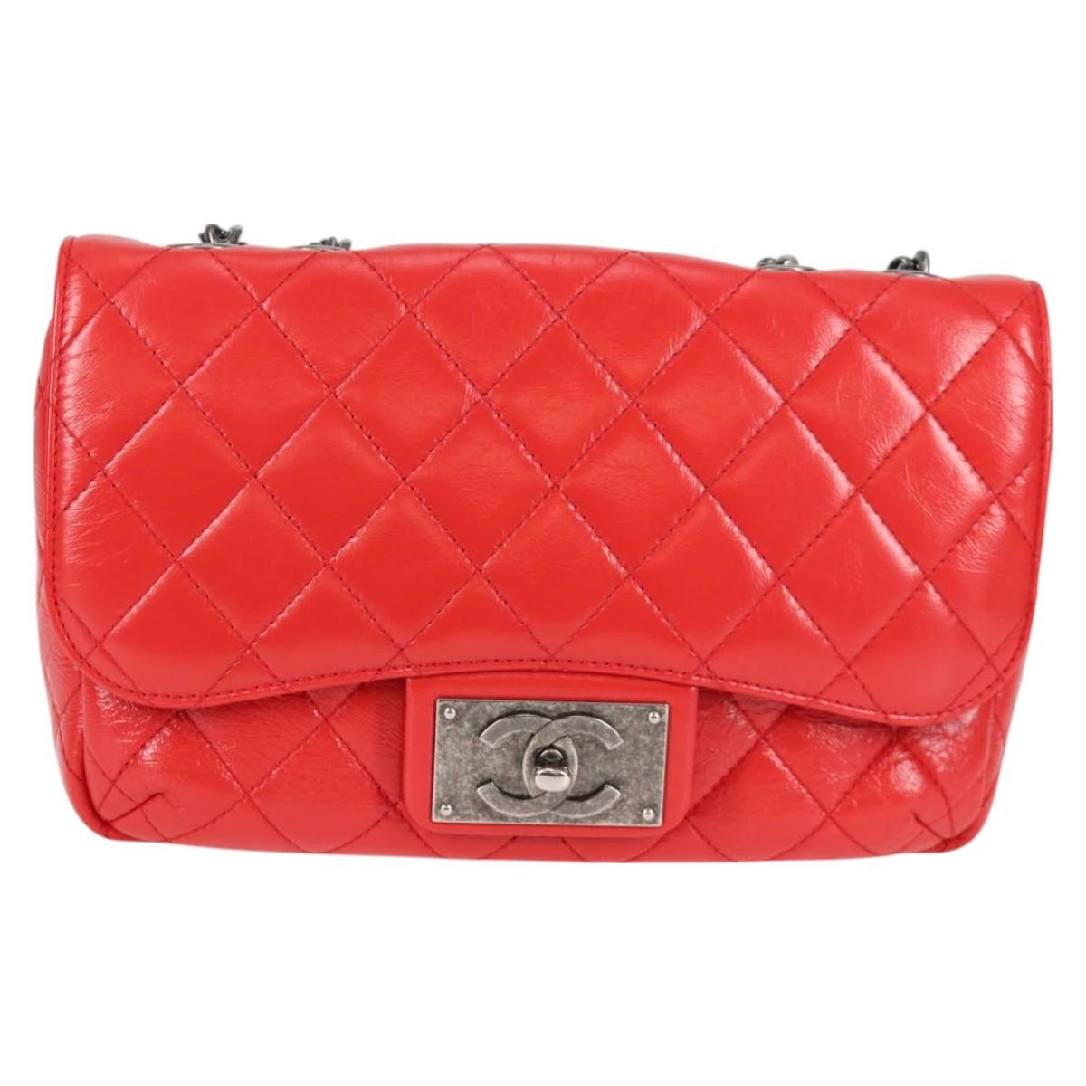 CHANEL Matelasse Chain Shoulder Bag Calf Skin Red CC Auth 127508M