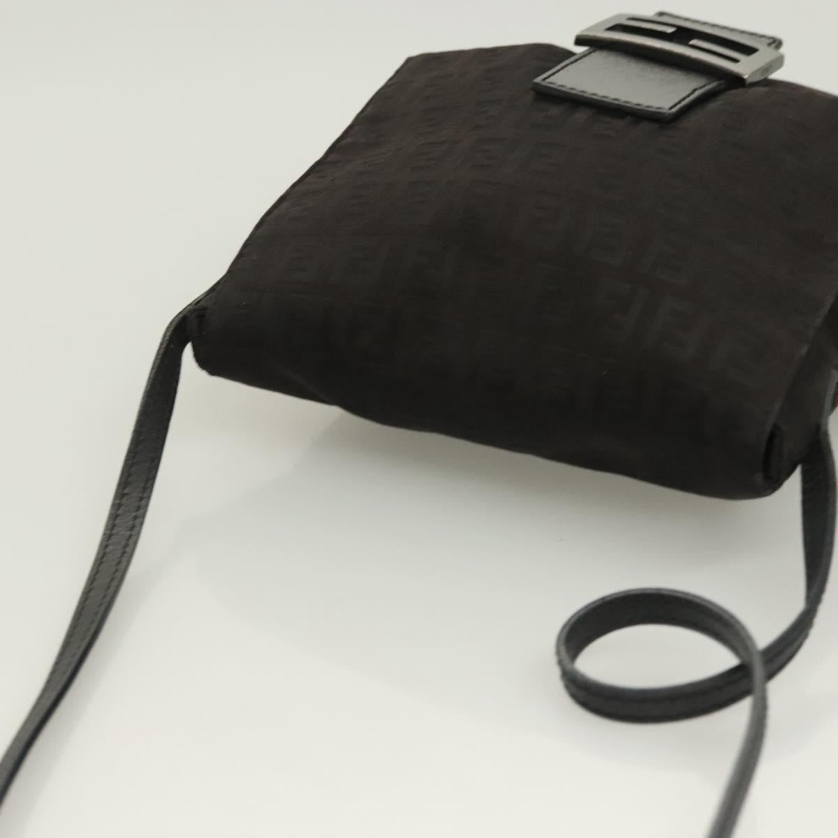 FENDI Zucchino Canvas Shoulder Bag Black Auth 127596
