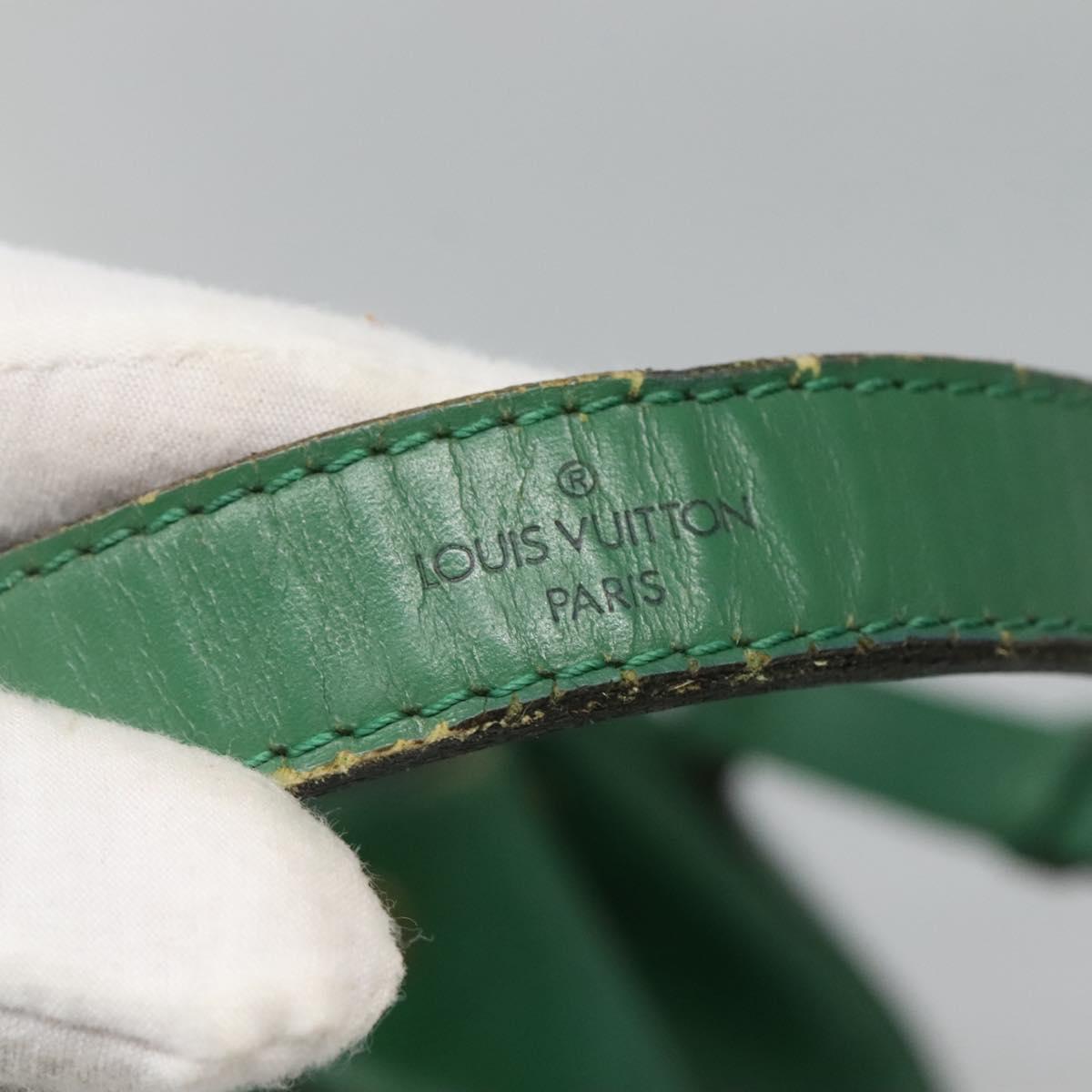 LOUIS VUITTON Epi Petit Noe Shoulder Bag Green M44104 LV Auth 127674