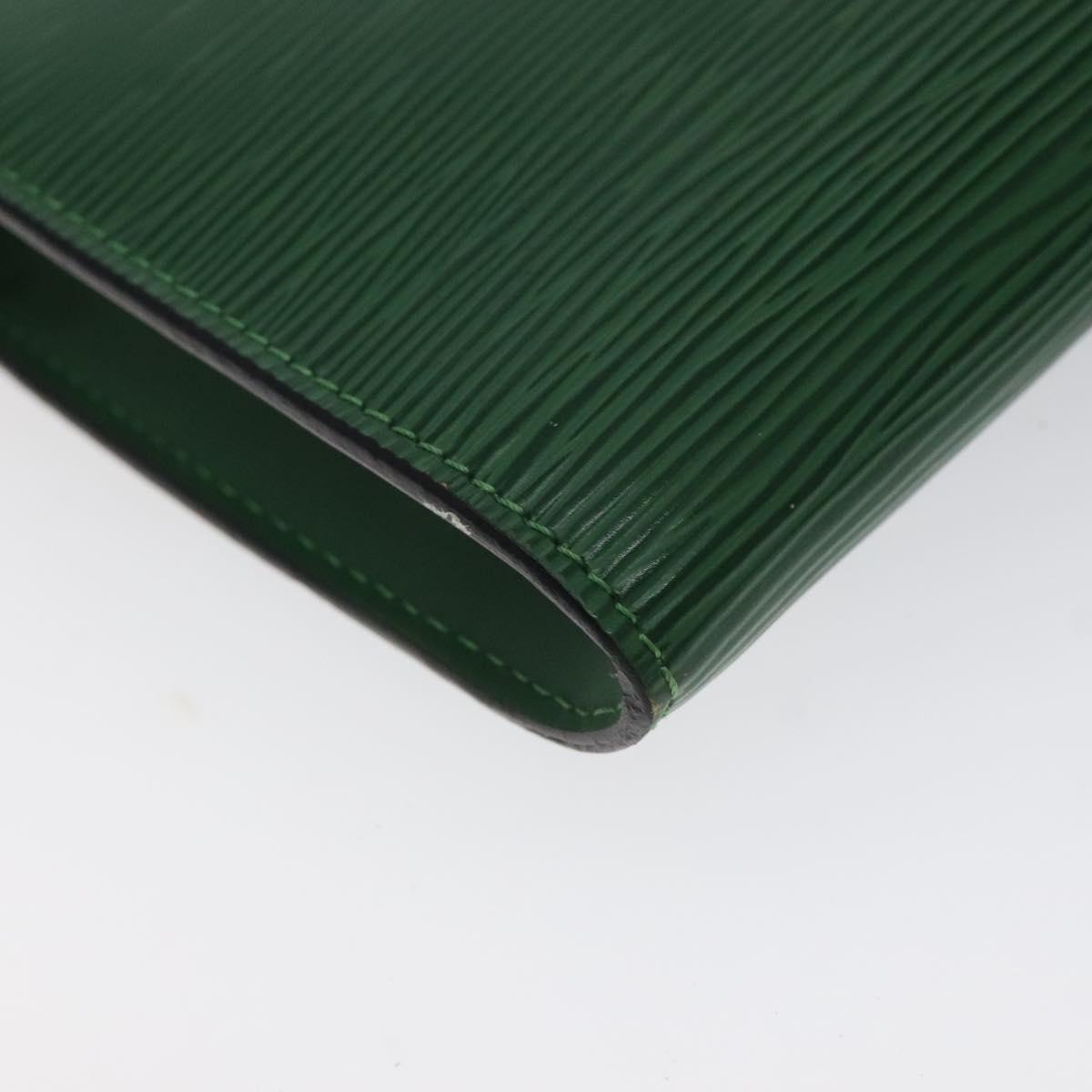 LOUIS VUITTON Epi Pochette Accessoires Pouch Green M52984 LV Auth 127700