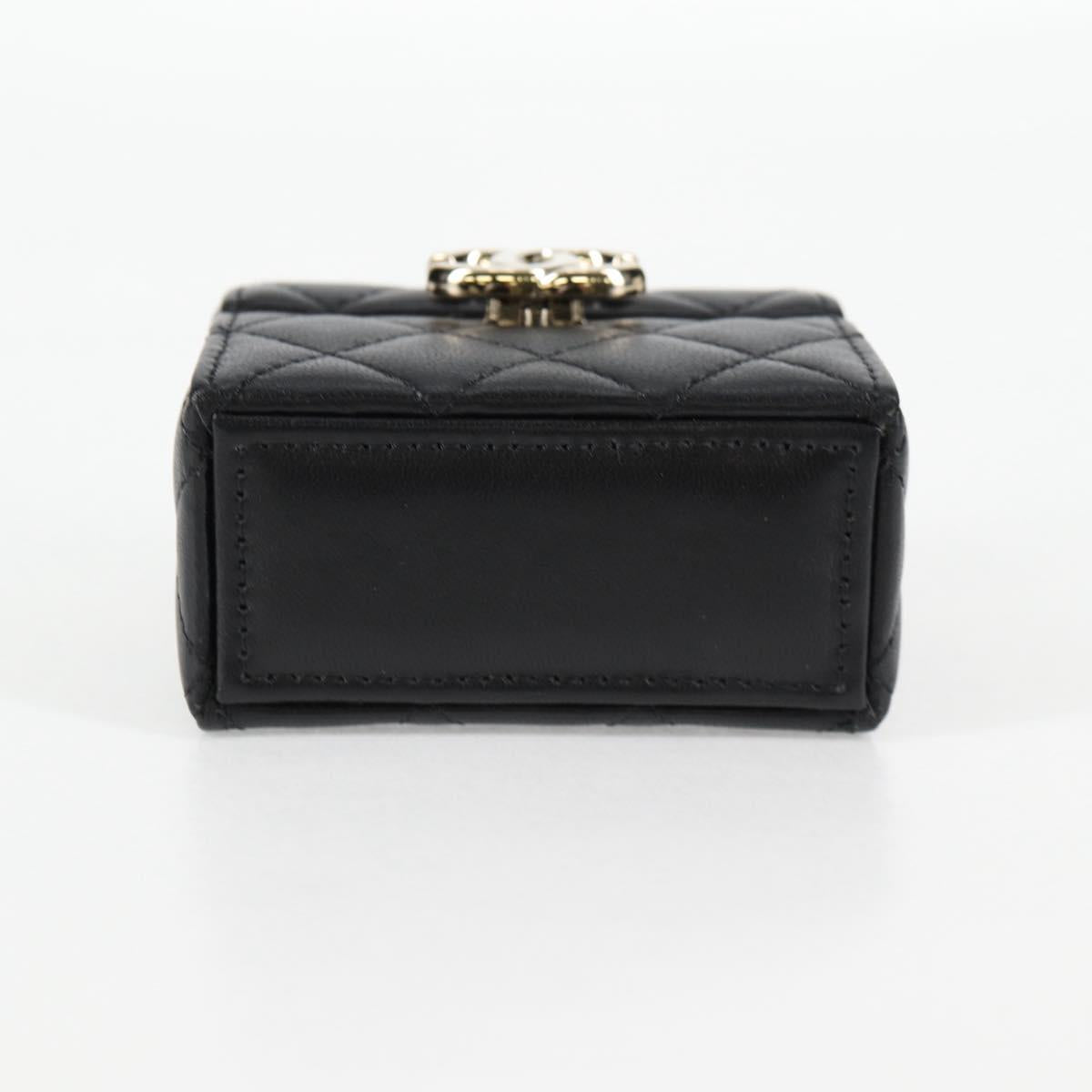 CHANEL Matelasse Chain Shoulder Bag Lamb Skin Black Gold CC Auth 127743SM