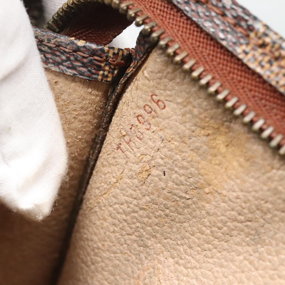 LOUIS VUITTON Damier Ebene Poche Toilette 26 Pouch N47543 LV Auth 127811