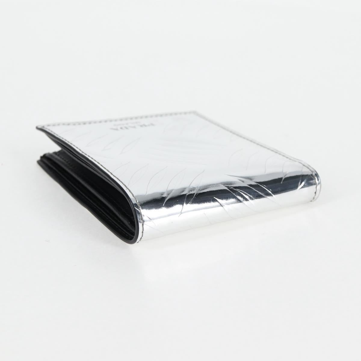 PRADA Wallet Patent leather Silver Auth 127893M