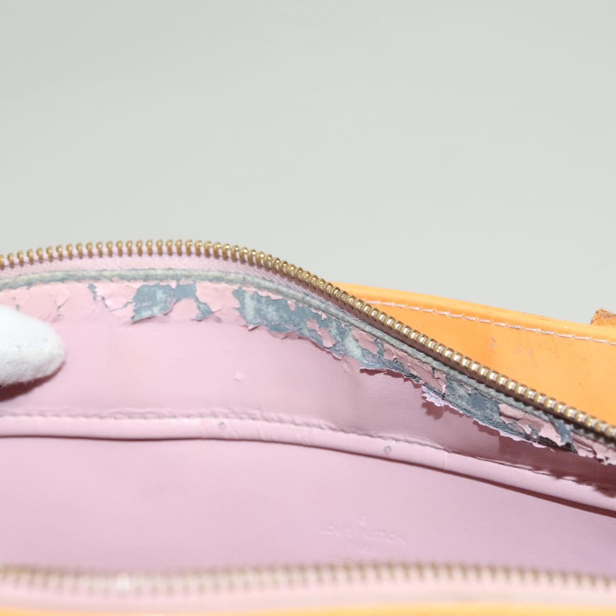 LOUIS VUITTON Monogram Vernis Columbus Bag Marshmallow Pink M91032 Auth 128089