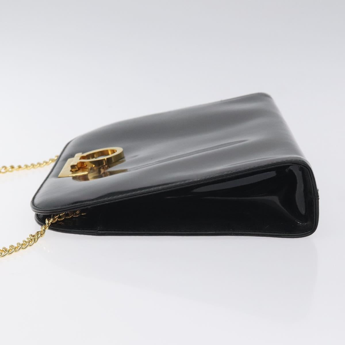 Salvatore Ferragamo Gancini Chain Shoulder Bag Patent Black Gold Auth 128138