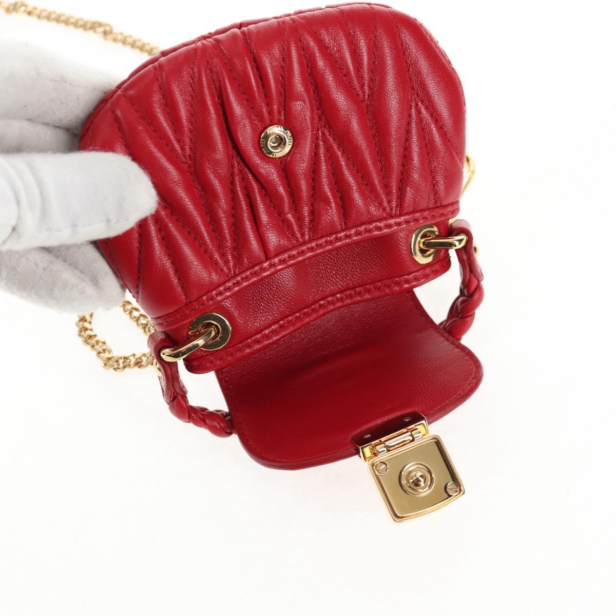 Miu Miu Matelasse Chain Shoulder Bag Leather Red Gold Auth 128161M